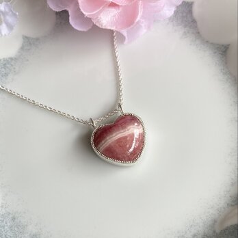 〜めぐり合いのインカローズ〜大粒ハートロープペンダント
