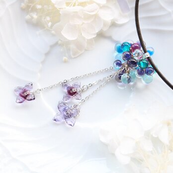☆オフシーズンSALE☆ガラスの紫陽花ペンダント（紫）の画像