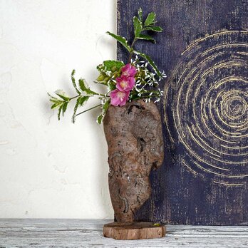流木の花器、フラワーベース　一輪挿し　木の花瓶　wood vase　小さな花瓶　６３の画像