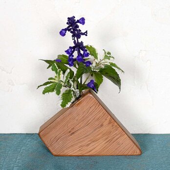 流木の花器、フラワーベース　一輪挿し　木の花瓶　wood vase　小さな花瓶　６５の画像