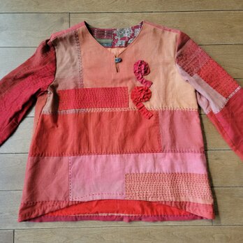 着物リメイク　古布　手作り　　紅花染め　プルオーバーの画像