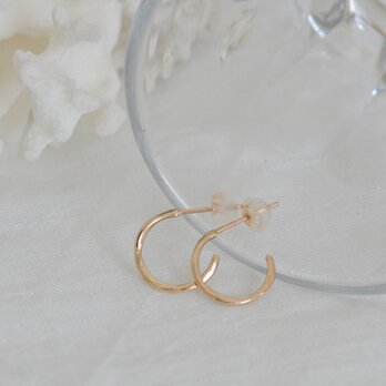 さざ波のピアス・K10（YG)