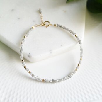 「永遠不変」ホワイトグレーダイヤモンドのブレスレット　4月誕生石 一周タイプの画像