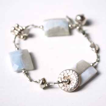-Owhee blue opal- silver braid braceletの画像