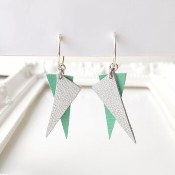 〈軽い〉〈痛くない〉〈挟むだけ〉シルバーリング×レザーイヤリング・ノンホールピアス・フェイクピアス〈シルバー×ミント〉(両耳)