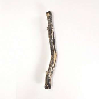 【温泉流木】ダイナミックな筋と削れの美しい流木ドアハンドル・手すり 木製 流木インテリアの画像