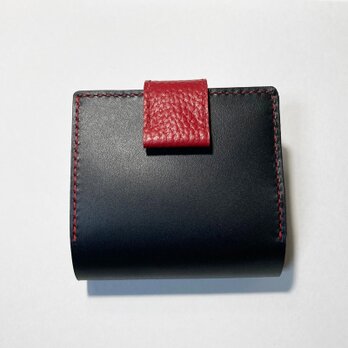 牛革の二つ折り財布（ブラック×ダークレッド×ゴールド）の画像