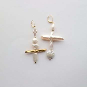 Mix pearl asymmetry pierce(earring)の画像