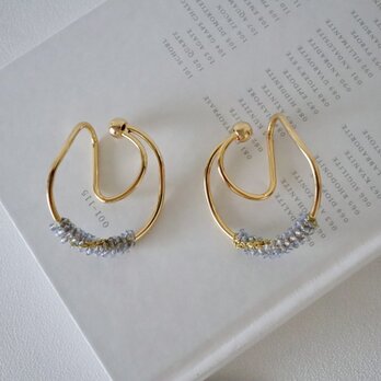 icy blue lace egg , ear cuffの画像