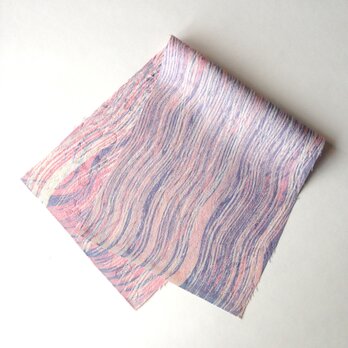 絹手染ハギレ（15cm×39cm  曲・ピンクブルーグレー）の画像