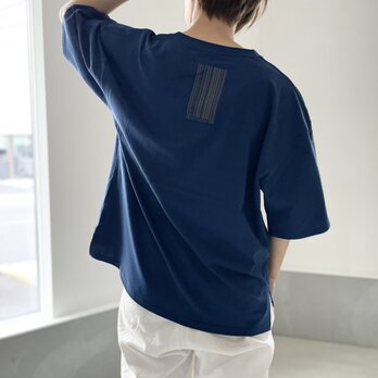 【 ユニセックス】サイドスリット ビッグシルエットTシャツ【ダークブルー】の画像