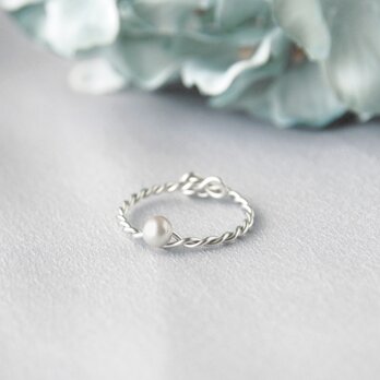 Twist Point Ring（淡水パール）の画像