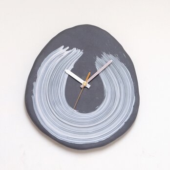 黒陶刷毛目時計の画像