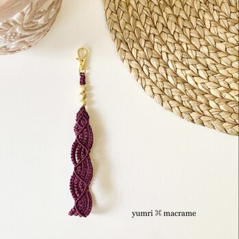 yumri ⌘ macrame マクラメレース　ストラップ［デザインA］ワインレッドの画像