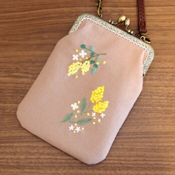 スマホポーチ　がまぐち　手刺繍　ミモザの画像
