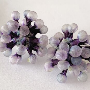 Quguriピアス「Spores 透青紫 」の画像