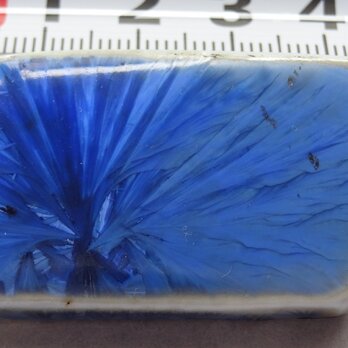 青の結晶釉　ブローチ　⑧の画像