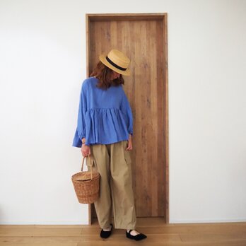 French linen canvas gather blouse BLUEの画像