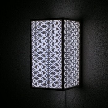【受注製作】LED壁掛けライト　組子風麻の葉内柱縦長 -無色-　 ■□基本送料無料□■の画像