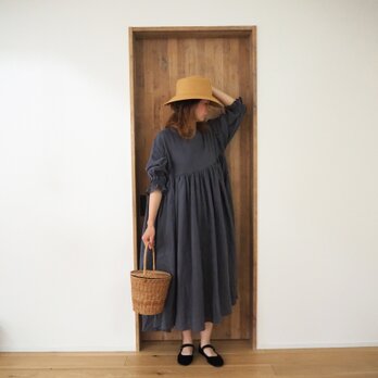 French linen canvas gather one-piece MID GRAYの画像