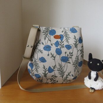 ブルー系花柄リネン生地のたまご型ショルダーバッグ