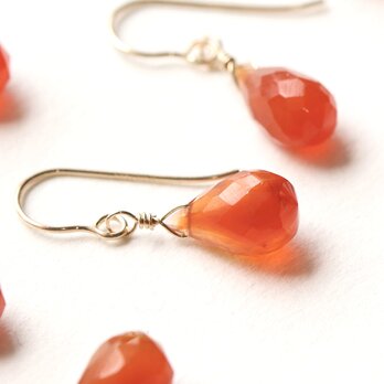 カーネリアン ピアス 一粒｜オレンジ 天然石 小ぶり 上品 シンプル 14Kgf 大人　ー The sun ー