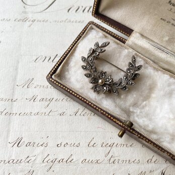 marcasite & pearl broochの画像
