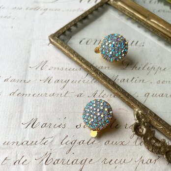 Blue rhinestone earringsの画像