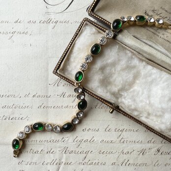 Green rhinestone braceletの画像