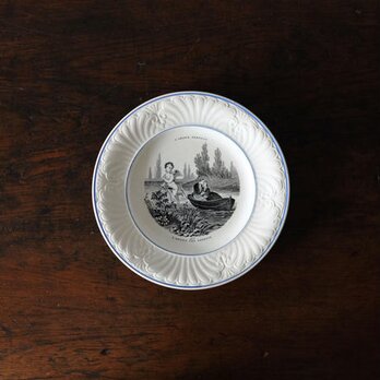 クレイユモントロー レリーフ グリザイユ 平皿 デザート φ19.5cm アンティーク b 050759の画像