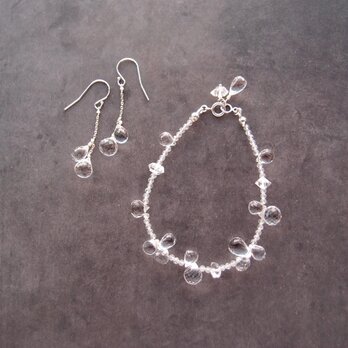 【Silver・受注制作】Crystal Earrings／水晶の雫ピアスの画像