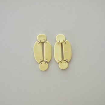 Patch work earrings /lemon yellowの画像