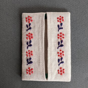ハンガリー　パローツ地方トゥラの刺繍　ポケットティッシュケースNo.1の画像