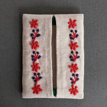 ハンガリー　パローツ地方トゥラの刺繍　ポケットティッシュケースNo.2の画像