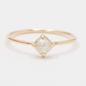Silk White Diamond Ringの画像