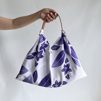 【1点もの】単-ひとえ-のあずま袋 総手縫い -浴衣地 白地に紫桔梗（ヴィンテージ） AZ332の画像