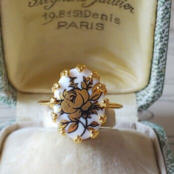 ヴィンテージ　Gold薔薇の指輪（Silver925製/仕上げ）フリーサイズの画像