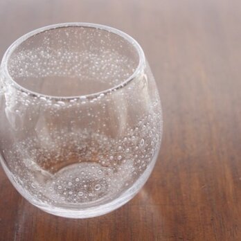 小さな泡のグラス　渦　大きめの画像