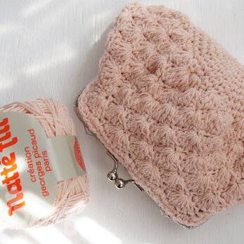 ばあば作♪松編みのさらに大きめがまぐちポーチ（rose poudré・C1670）の画像