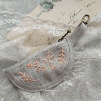 送料無料*リネン*野の花*刺繍*ミニポーチ*コインケースの画像