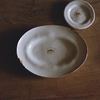 「Rêverie」白昼夢のオーバル小皿 ORIGINAL OVAL SMALL PLATE. (視線 / #1)の画像