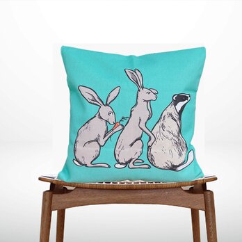 森のクッション rabbit＆skunk design -ヒノキの香り-の画像