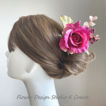 ローズピンクの薔薇とユーカリのブーケ風フローレス　フラメンコ　ダンス　髪飾り　発表会　ローズピンク　バラ　ブーケ　ダンス髪飾り　の画像