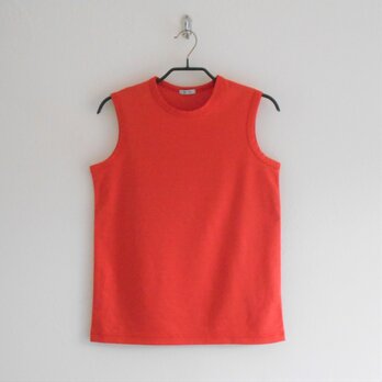 【Uネック-オレンジ】一枚で魅せるスリーブレスTシャツの画像