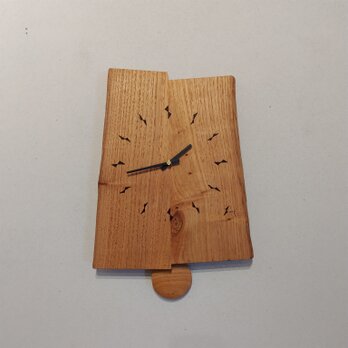 振り子時計 　～クリ材･２枚合わせ･縦型･創作文字～の画像