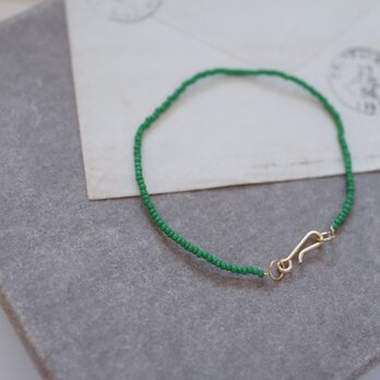 antique seed beads bracelet ミドリの画像