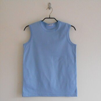 【Uネック-空色】一枚で魅せるスリーブレスTシャツの画像