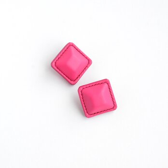 Calf Airas~square~【レザーピアス/イヤリング】“Rose Pink”の画像