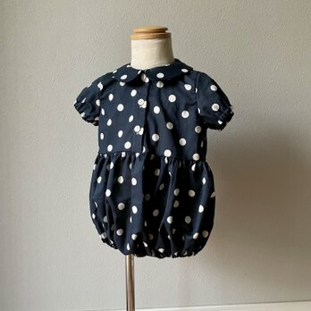 Polka-dots cotton round collar romper•navy／濃紺水玉ローンのラウンドカラーロンパースの画像