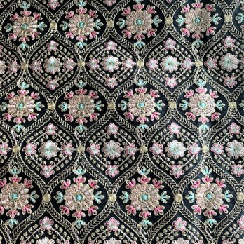 インド刺繡生地　110cm巾×50cm　マハラジャ生地の画像